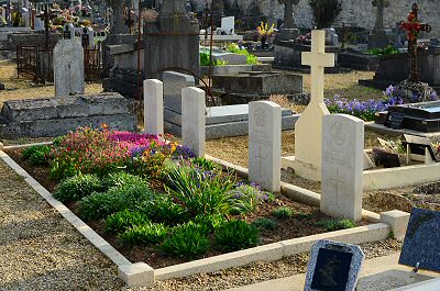 Braine Communal Cemetery, France Aisne.