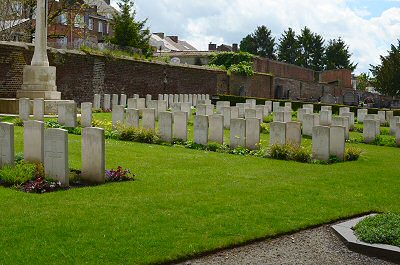 Tournai Communal Cemetery Allied Extension, Belgium