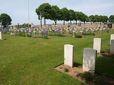 Dernancourt Communal Cemetery 