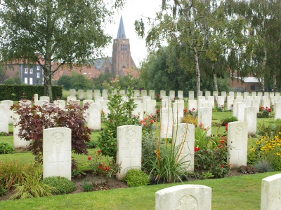 Dranoutre Military Cemetery