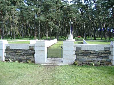 Givenchy Road Canadian Cemetery