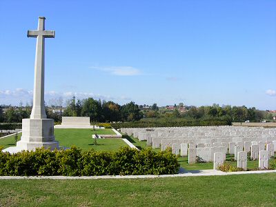 Godewaersvelde British Cemetery