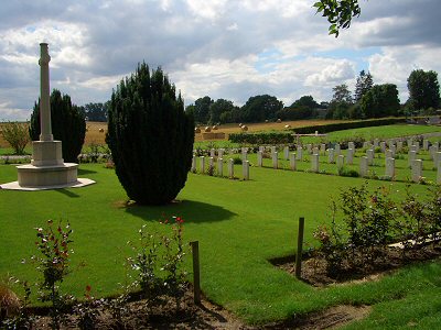 Heudicourt Communal Cemetery Extension, France, Somme