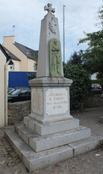 Landaul War Memorial, Morbihan