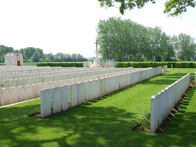 La Neuville British Cemetery