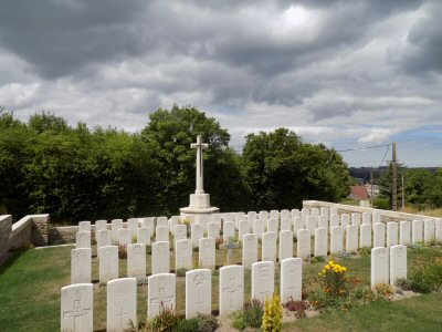 Longpré-les-Corps Saints British Cemetery