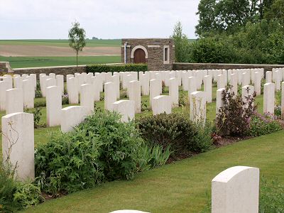 Metz-en-Couture Communal Cemetery British Extension