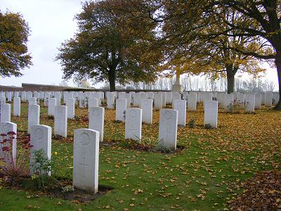 Sucrerie Cemetery, Ablain-St-Nazaire