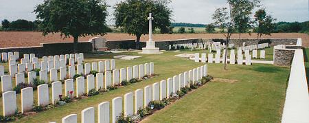 Albuera Cemetery, Bailleul-Sire-Berthoult