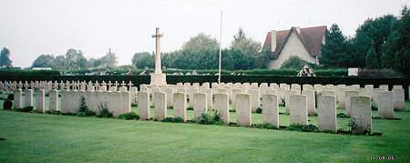 Avesnes-Sur-Helpe Communal Cemetery