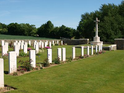 Guards' Cemetery, Combles