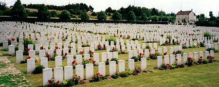 Loos British Cemetery