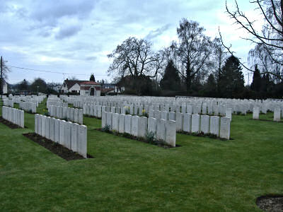 Peronne Communal Cemetery Extension, Somme