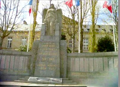 St Brieuc War Memorial,