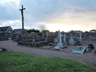 St Peter (St Mathew) Roman Catholic Churchyard